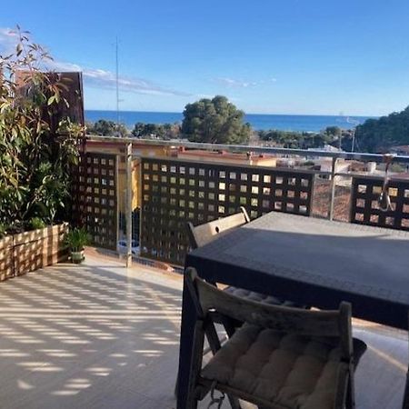 קסטלדפלס Apartamento Con Vistas Al Mar מראה חיצוני תמונה